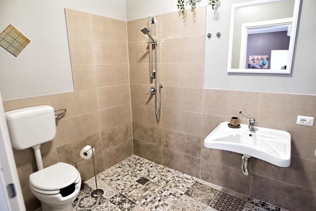 Catania Rooms ภายนอก รูปภาพ