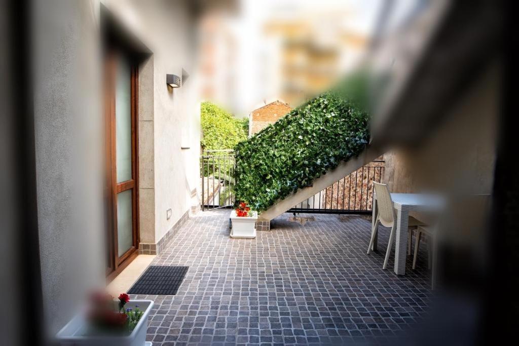 Catania Rooms ภายนอก รูปภาพ