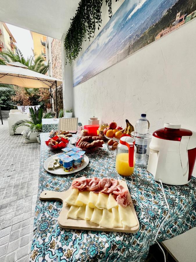 Catania Rooms ภายนอก รูปภาพ