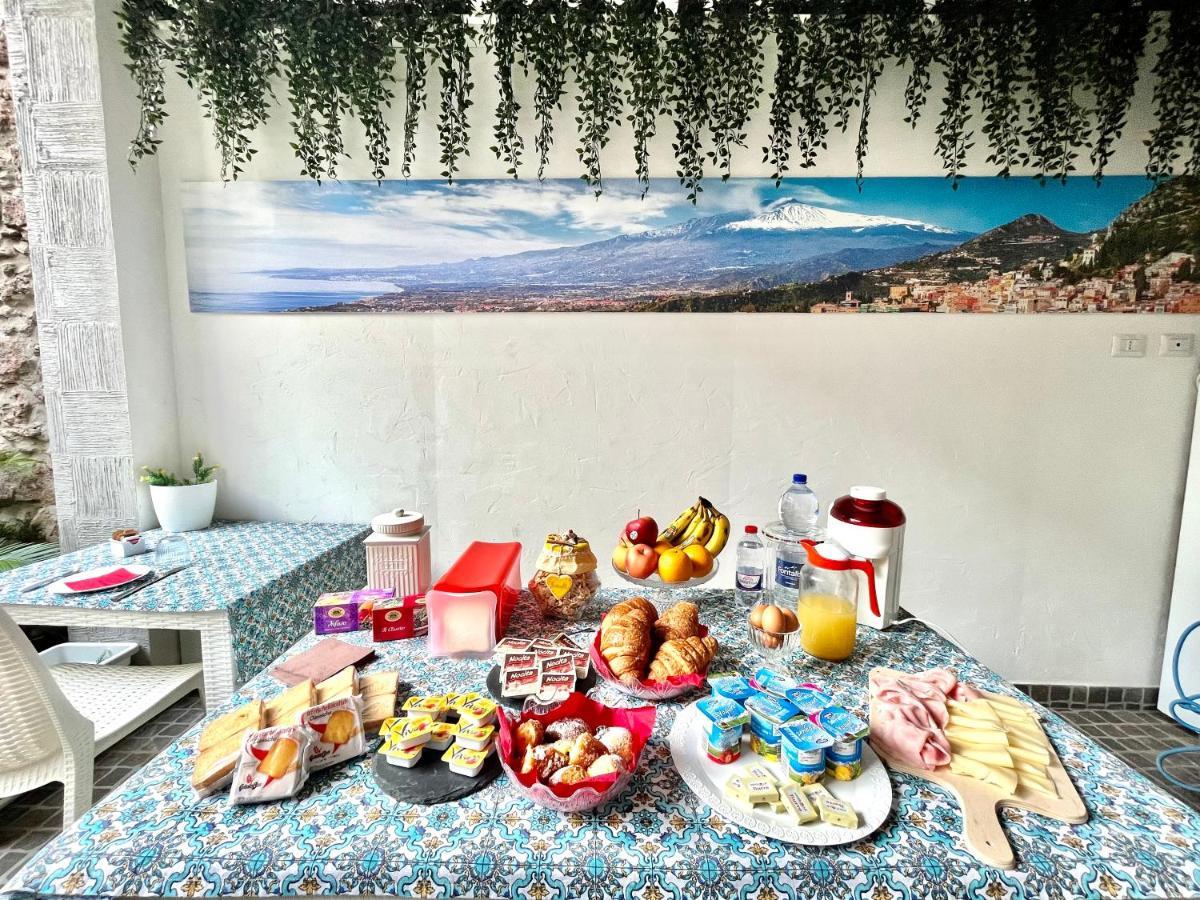 Catania Rooms ภายนอก รูปภาพ
